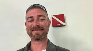 Mark Brinley's Instagram, Twitter & Facebook