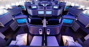 All seats feature individual direct aisle access, are forward facing and can turn into a 180 degree flat bed with up to 6'6 of bed space. Review United Airlines Polaris Business Class Review 777 Vs 787