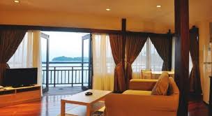 Batam view beach resort konukları ayrıca işletmedeki havuz ve kahvaltı hizmetlerinden yararlanabilir. Batam View Beach Resort Batam Indonesia