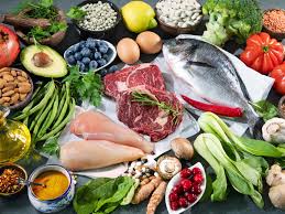 Kohlenhydrate sind in unserer ernährung nahezu allgegenwärtig, das sehen wir auf jeder nährwerttabelle. Low Carb Diat Was Sie Beachten Sollten Und Leckere Rezepte