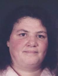 Lisa Wininger's Instagram, Twitter & Facebook