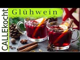 Kocht Doch Mal Gluhwein Mit Ganz Viel Liebe Selbstgemacht Fur Zuhause Oder Zum Verschenken Youtube Gluhwein Kochen Gluhwein Rezept Gluhwein