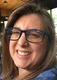 Stephanie Eddy's Instagram, Twitter & Facebook