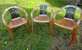30 Awesome Backyard Chair Ideas You Need To Try This Summer Backyard Chairs Pool Chairs Plastic Chair