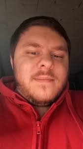 Okay this is going to be a long shot! But hey! I'm Lele I'm 20 years old  with a little boy! I'm looking some people who would play MM2, GAG with me!