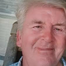 Devon Head's Instagram, Twitter & Facebook