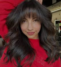 Recommendations for short haircuts and curtain bangs salons?