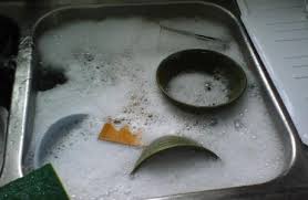 washing dishes: brits vs. americans