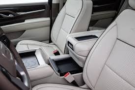 Spotlighting The 2021 Gmc Yukon S Two Interior Designs Gm Authority