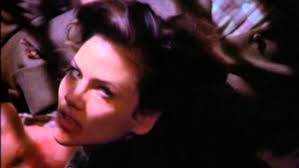 Kelly Rutherford : Actress