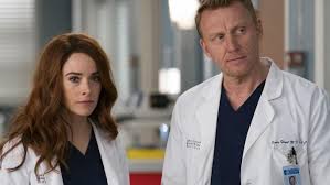 Grey's anatomy saison 15 : Grey S Anatomy Saison 15 Spoiler En Prison Une Disparition Et Des Licenciements La Semaine Prochaine Sur Tf1 Melty