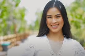Kisses delavin shares a sneak peek of what could be her signature runway walk in her official introductory video for miss universe philippines 2021. Watch Kisses Delavin Introduces Herself As Miss Universe Ph 2021 Candidate Abs Cbn News