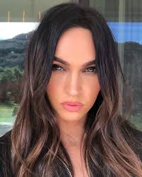 © instagram от facebook, 2021. Megan Fox Megan Foks V Instagram Instagram Theplace