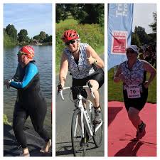 / trɑɪˈæθ·lɑn / a race in which the competitors swim, ride a bicycle, and run without stopping between events: C25k Changed My Life I Ve Been Meaning To Pop Couch To 5k