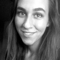 Amanda Kidwell's Instagram, Twitter & Facebook