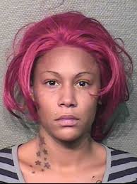 Police: Woman charged with robbing her boyfriend