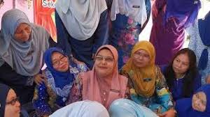 Nestled in a vibrant and rapidly growing in kuala lumpur, the smk convent sentul (m), sekolah menengah chong hwa, sjk(c) lai chee, sjk(c) chi man, sk convent sentul. Persaraan Puan Noor Aini Binti Shaikh Ismail Gpk Hem Sk Convent Sentul 1 M Youtube