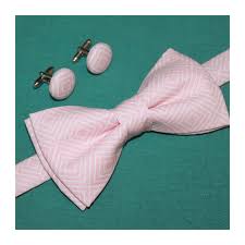 Birdseye pale pink nœud papillon. Noeud Papillon Original Rose Pale Et Losanges Blancs