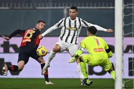 Genoa replied out of the blue four minutes later, stefano sturaro sidefooting past wojciech szczesny from luca pellegrini's cross to score against his old club. Juventus Grind Out Win At Genoa With Ronaldo Penalties Sports China Daily