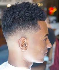 L'actualité lifestyle, découvrez nos conseils sorties, nos portraits et nos articles insolites, high tech, mode, beauté, culture, sport et automobile ! 81 Meilleures Idees Sur Crete Homme Coiffure Homme Coupe De Cheveux Coiffure Homme Afro