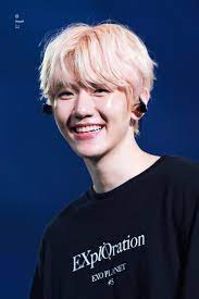 Baekhyun why you smile like that 150406 naver starcast exo mp3. ð'«ð'ð'ð'–ð'•ð'© On Twitter Baekhyun Exo Baekhyun Smile