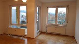 Ab sofort oder nach vereinbarung suchen wir für diese helle, moderne 4.5 zimmerwohnung einen neuen mieter.die wohnung verfügt über zeitgemäßen komfort. 1 Zimmer Wohnung Zu Vermieten Zehntwiesenstr 64a 76275 Ettlingen Karlsruhe Kreis Mapio Net