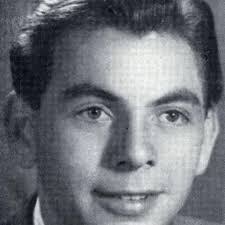 Anna Vanni's Instagram, Twitter & Facebook