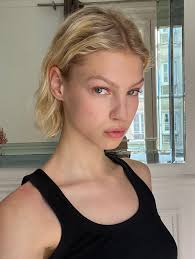 From Wes Anderson film 🎞️ buffs to bookworms 📚, this week's rookies bring  more than just good looks. Discover their many stories and talents, with  interviews with @rosiemdc, only