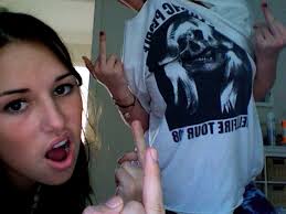 Annie Laing, Emma Wetton