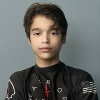 Noah Nunes's Instagram, Twitter & Facebook