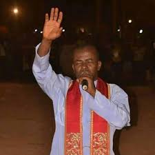 Lasiko ti bbc ṣe abẹwo si inu ọgba ijọ rẹ, adoration ministry, niṣe ni eero pe jọ sibẹ, ti wọn si n beere pe nibo ni father mbaka wa. Rev Fr Ejike Mbaka Home Facebook