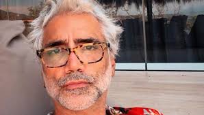 Saca siempre la mejor versión de ti. Alejandro Fernandez Anuncia Que Supero El Covid 19 Y Agradece A Sus Fans Mexico Coronavirus Nndc Boconvip El Bocon