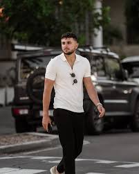 Simon Nicholas (@simon_nic) • Instagram photos and videos