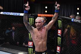 Charles oliveira is a brazilian professional mixed martial artist who competes in the lightweight division. Charles Oliveira Ufc