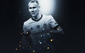 En güzel beşiktaş duvar kağıtları. Domagoj Vida Besiktas 4k Ultra Hd Wallpaper Background Image 3840x2400 Id 970884 Wallpaper Abyss
