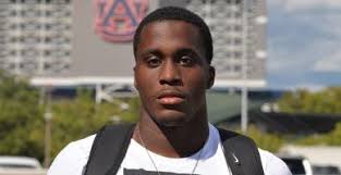 PMARSHONAU: Derick Hall's incredible journey to Auburn