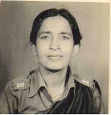 Making your parents proud.. Subedar Major Randhir Singh, 124 TA (7 SIKH)  and Mrs Sukhjinderjit Kaur smile with pride