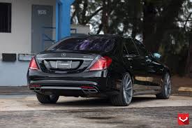 black mercedes s class v8 boasting custom blacked out grille 高級車 車