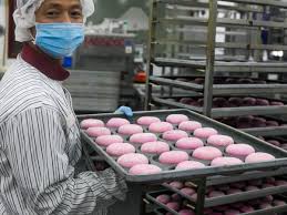 Coronavirus: Vietnam Bakery Uses 66,000 Pounds of Unsold Dragon Fruit