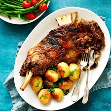 Indulge in this massive range of delicious dinner recipes for the slow cooker. Dinner Party Recipes That Wow Myfoodbook