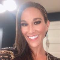 Mary Sahm's Instagram, Twitter & Facebook