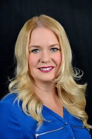 Shauna Mcmanus's Instagram, Twitter & Facebook