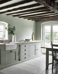 Epingle Sur House Kitchen