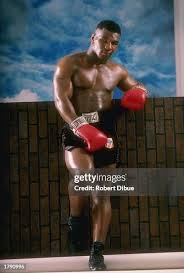 900 Robert Tyson Photos & High Res Pictures