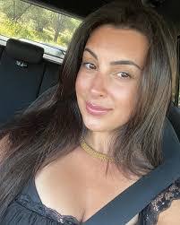 Jordan Arcuri's Instagram, Twitter & Facebook