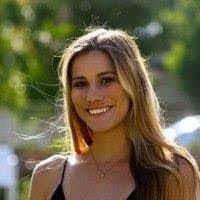 Kasey Linton's Instagram, Twitter & Facebook