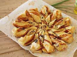 Recette De Soleil Feuillete Recette Recettes De Cuisine Tarte Du Soleil Soleil Feuillete