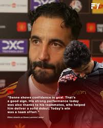 𝙎𝙘𝙝𝙢𝙚𝙞𝙘𝙝𝙚𝙡 𝙝𝙖𝙨 𝙙𝙞𝙨𝙜𝙪𝙞𝙨𝙚𝙙 𝙝𝙞𝙢𝙨𝙚𝙡𝙛”, echoed from  the stands! The supporters and the coach are full of praise for Senne  Lammens' debut at United. #SENNELAMMENS #MANCHESTERUNITED #AMORIM