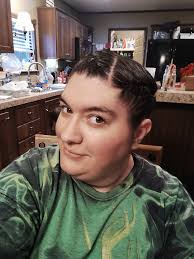 My friend Ashley did my hair she isn't a licensed hair dresser but she does  hair for reasonable prices. If u would like her number inbox me.