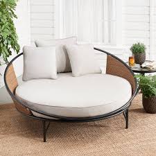 Mainstays Holcomb Outdoor Metal And Wicker Round Daybed Walmart Com Outdoor Furniture Ideas Backyards Outdoor Furniture Design Outdoor Daybed